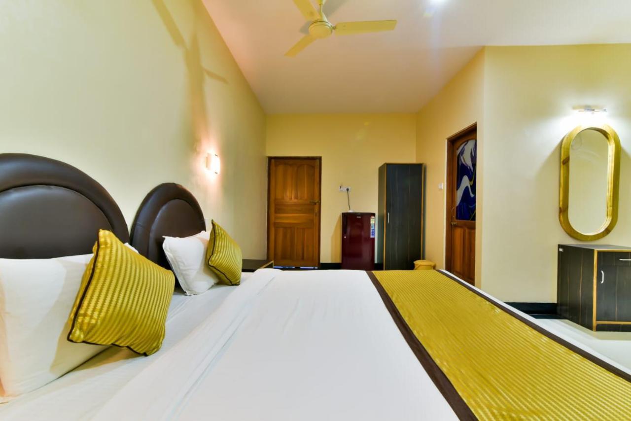 Baga Fantacia Beach Inn Calangute Exterior foto