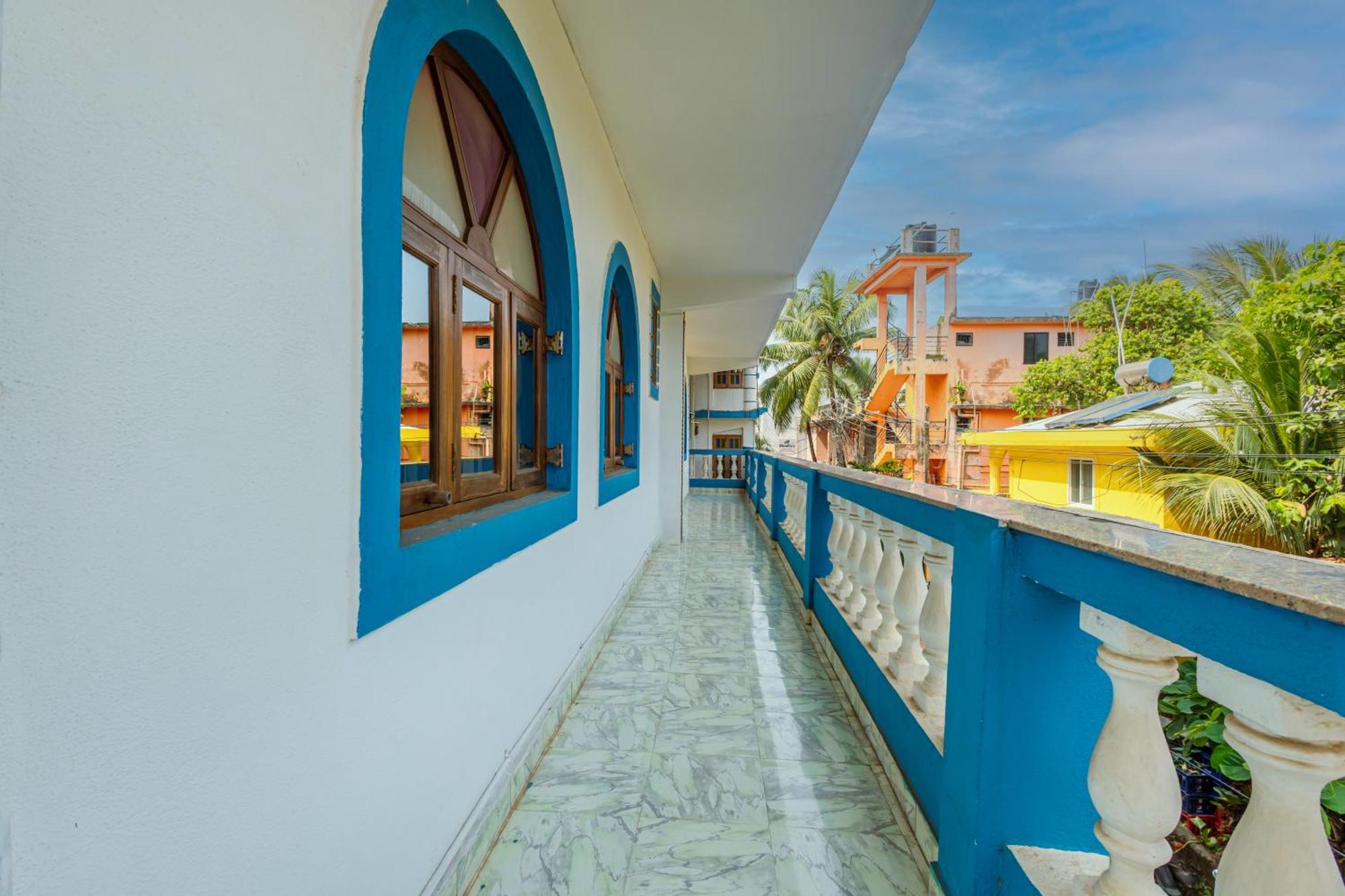 Baga Fantacia Beach Inn Calangute Exterior foto